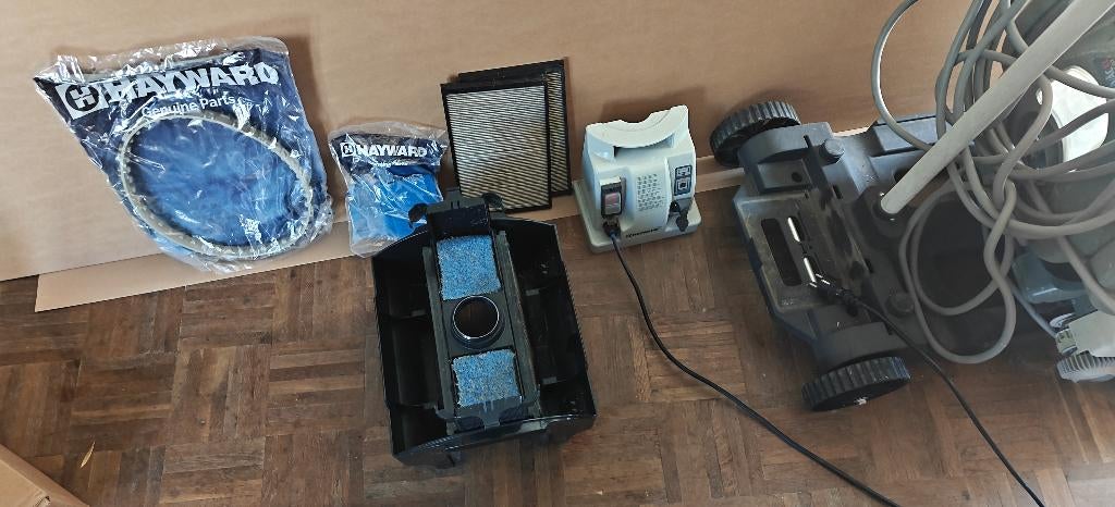 Pièces détachées Hayward SharkVac Pilot XL, avec NEW Transfo, Jardin & Terrasse, Accessoires de piscine, Enlèvement, Utilisé, Autres types