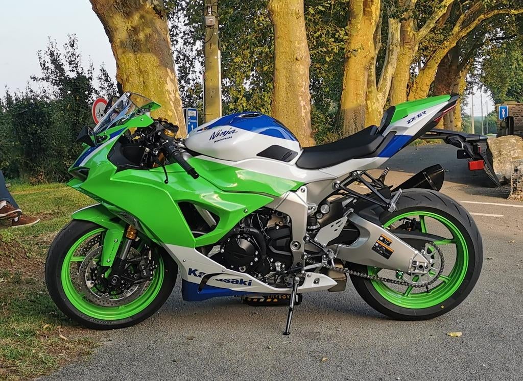 Kawasaki zx6r 40th anniversary 2800km