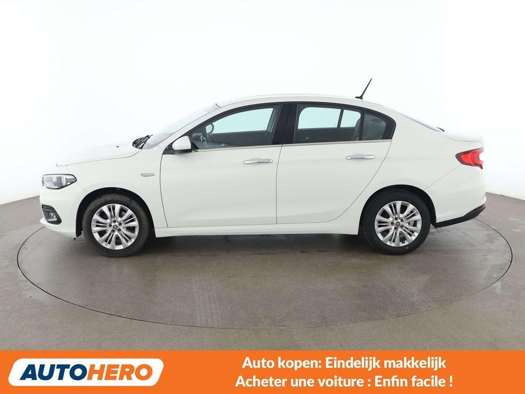 Fiat Tipo 1.6 Lounge (bj 2017, automaat), Auto's, Fiat, 4 deurs, Stof, Beige, Parkeersensor