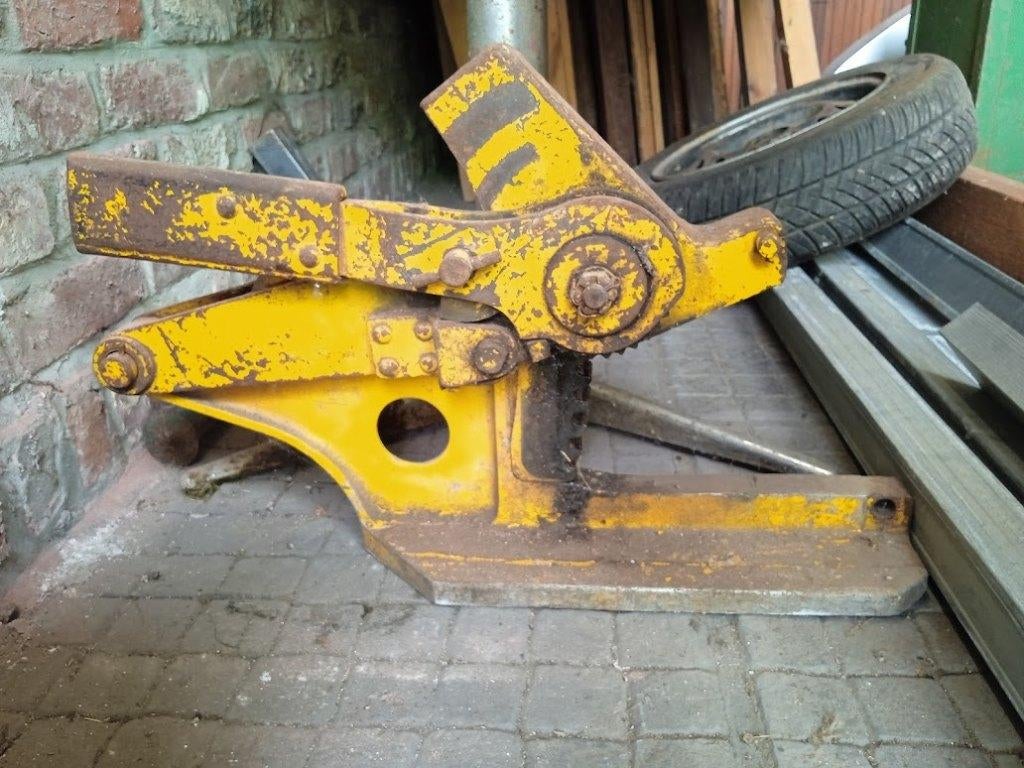 ancien cric ROBEL(objet vintage sncf-sncb), Antiquités & Art, Enlèvement