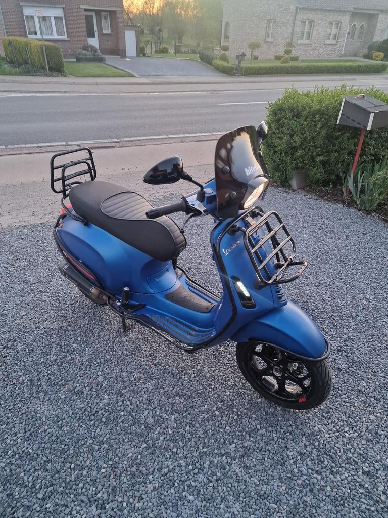 Vespa sprint S, Fietsen en Brommers, Ophalen