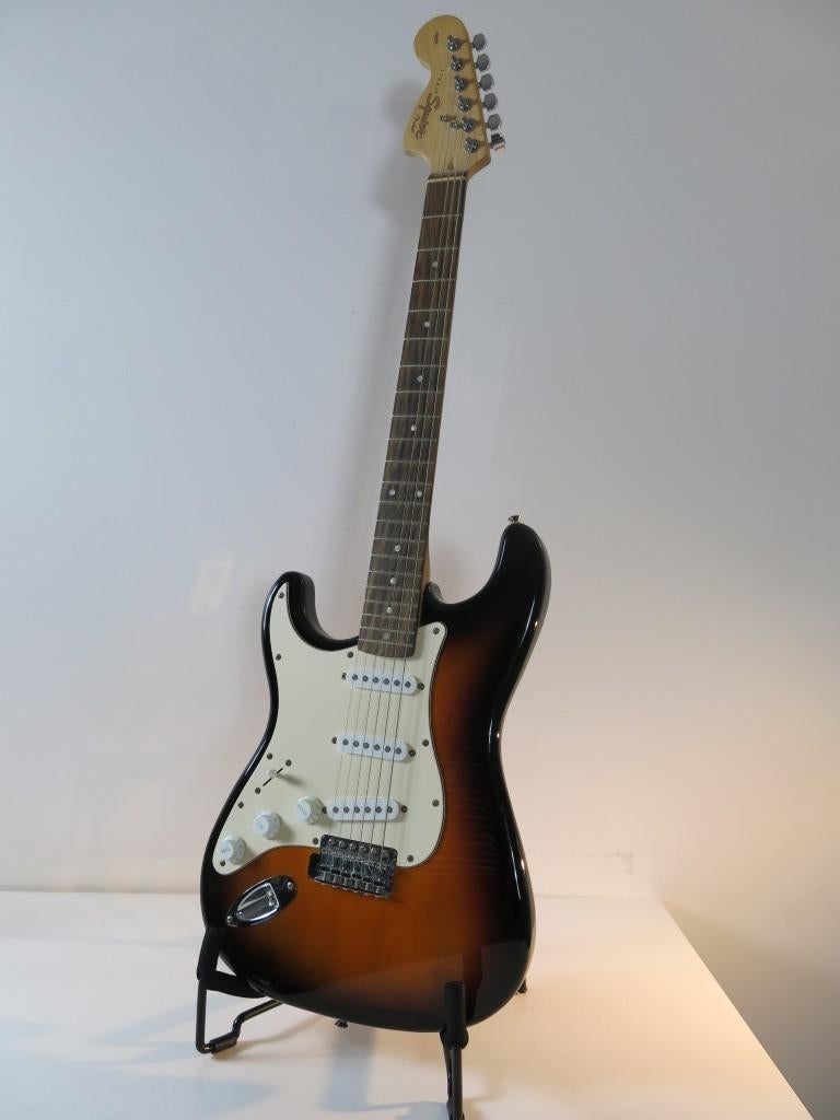 Guitare électrique pour gaucher Squier Classic Vibe '60s, Enlèvement ou Envoi, Utilisé, Fender