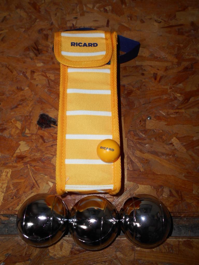 ricard : boules de pétanque (triplettes + sac+cochonnet), Enlèvement ou Envoi, Neuf, Autres types