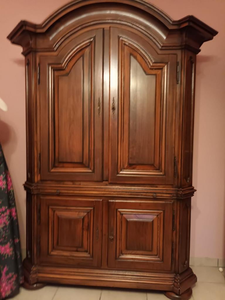 Antieken boekenkast in notelaar, Antiek en Kunst, Antiek | Meubels | Kasten, Ophalen