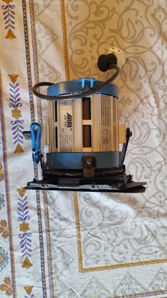 ARRI 650 PLUS, Ophalen of Verzenden