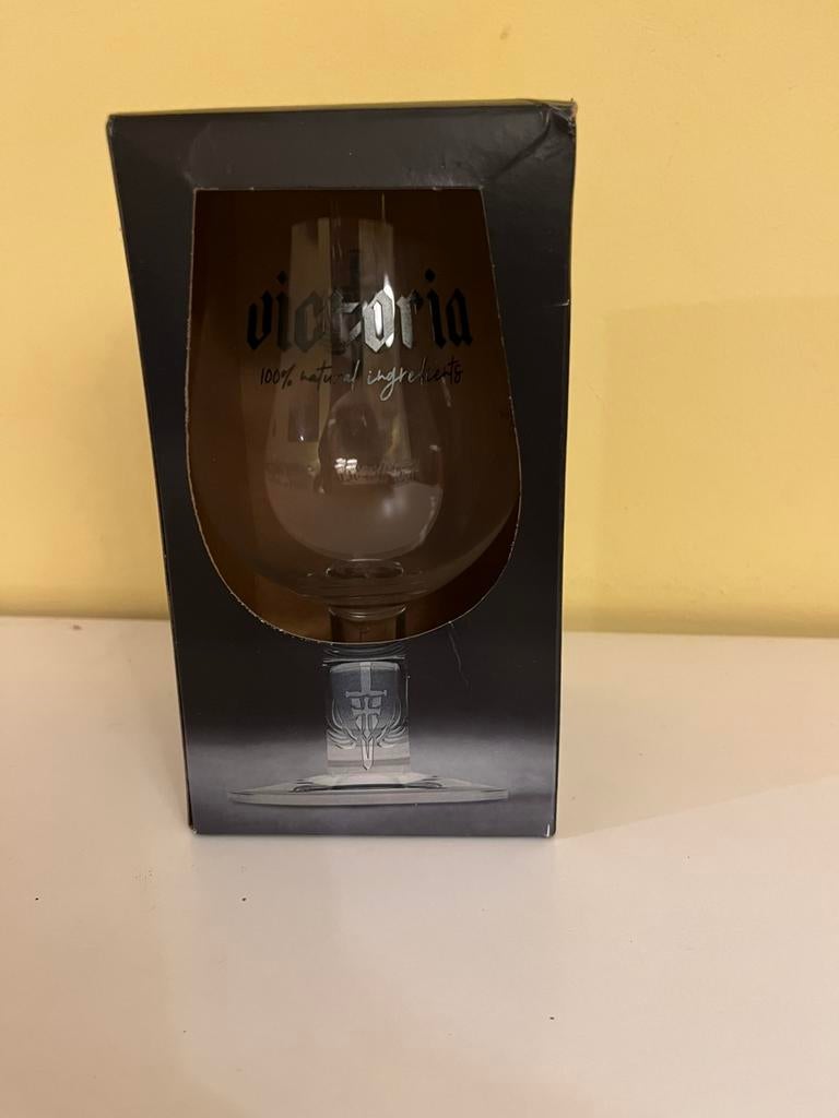 Verre Victoria édition limitée, Collections, Enlèvement ou Envoi, Comme neuf