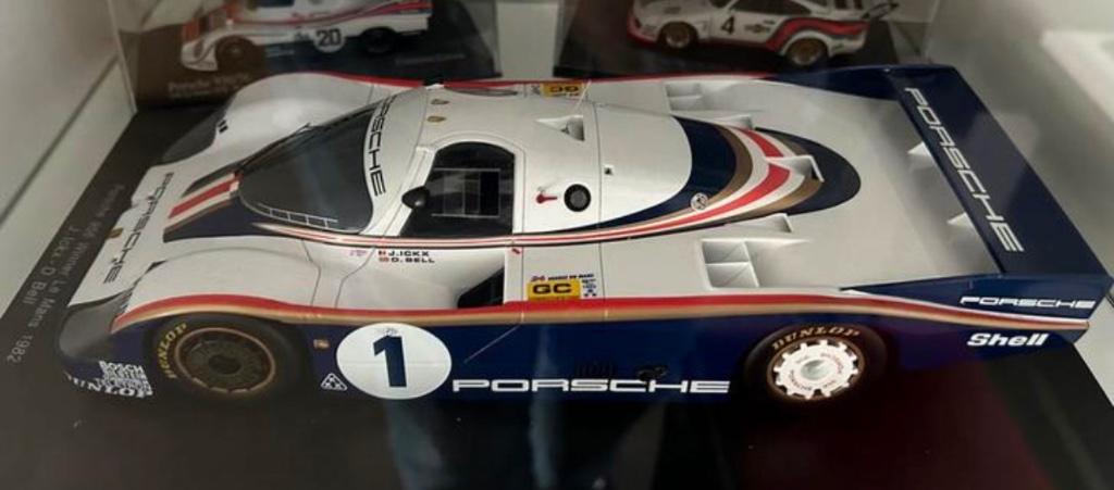 Porsche 956 Le Mans 1982 - 1/18 - Spark, Hobby & Loisirs créatifs, Voitures miniatures | 1:18, Enlèvement, Comme neuf, Voiture