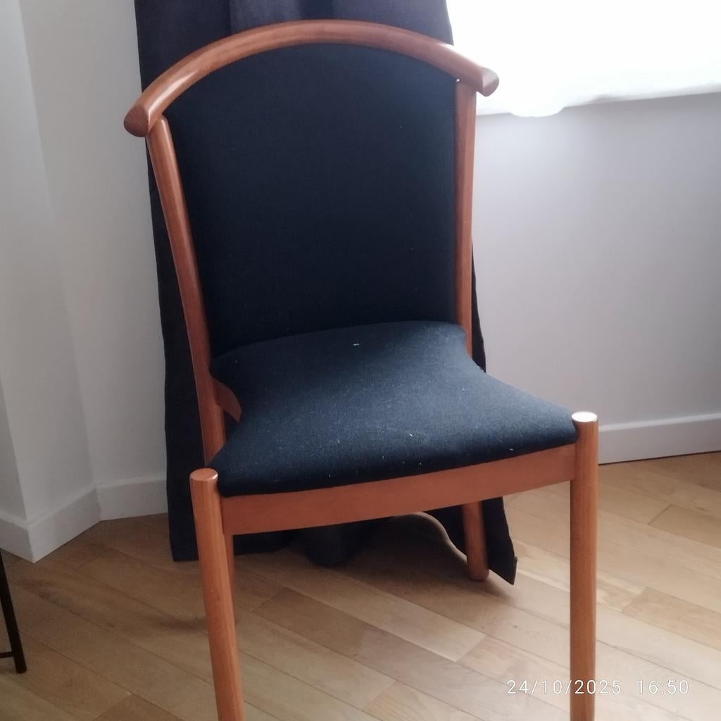 Chaise design en bois massif, Maison & Meubles, Enlèvement, Bois
