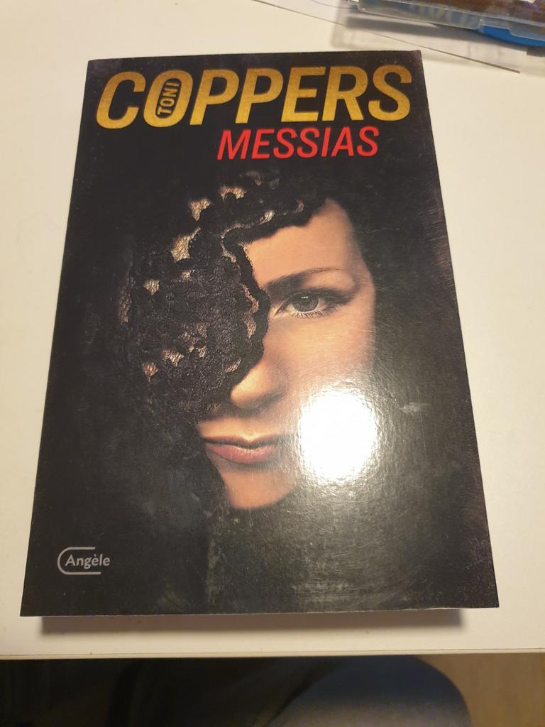 Toni Coppers - Messias  DEEL 17  2e druk 2019, Livres, Thrillers, Comme neuf, Belgique, Enlèvement ou Envoi