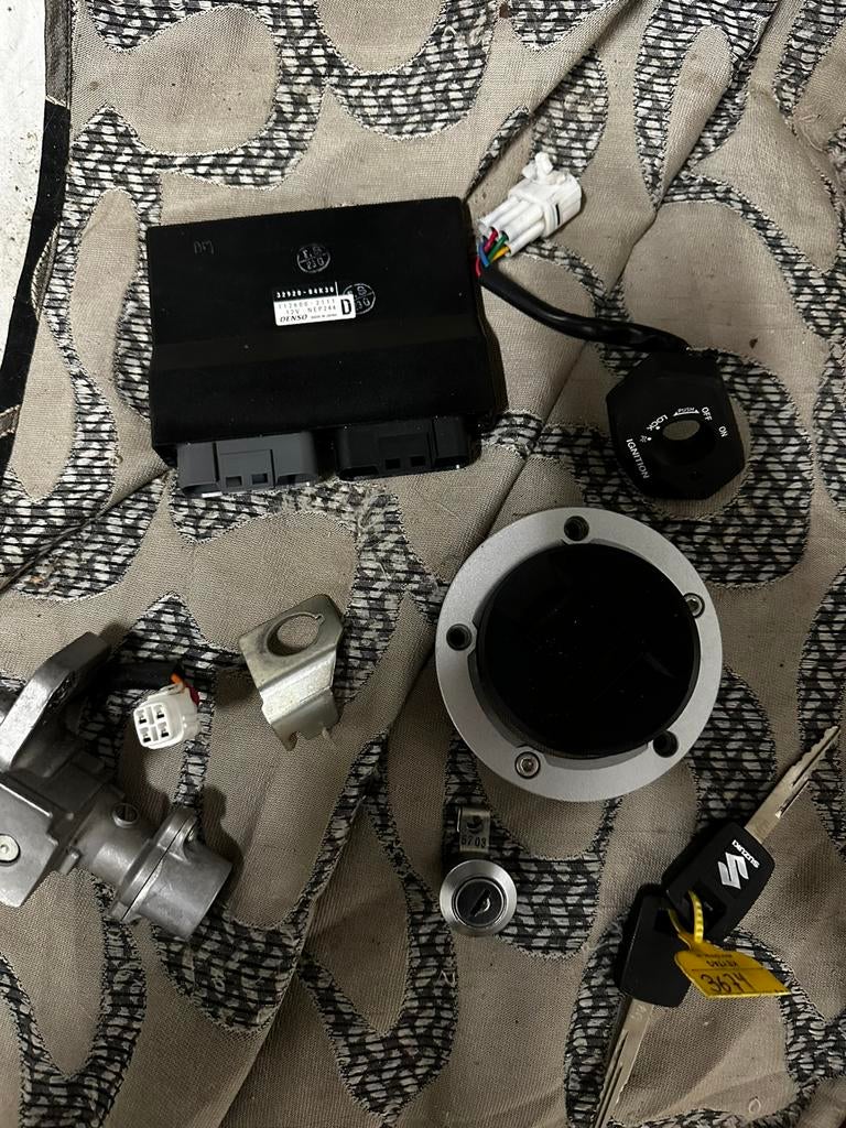 Kit Ecu cdi neiman clé serrure gsx-s 1000 2015/2016, Motos, Motos | Suzuki, Particulier, Naked bike, plus de 35 kW, 4 cylindres