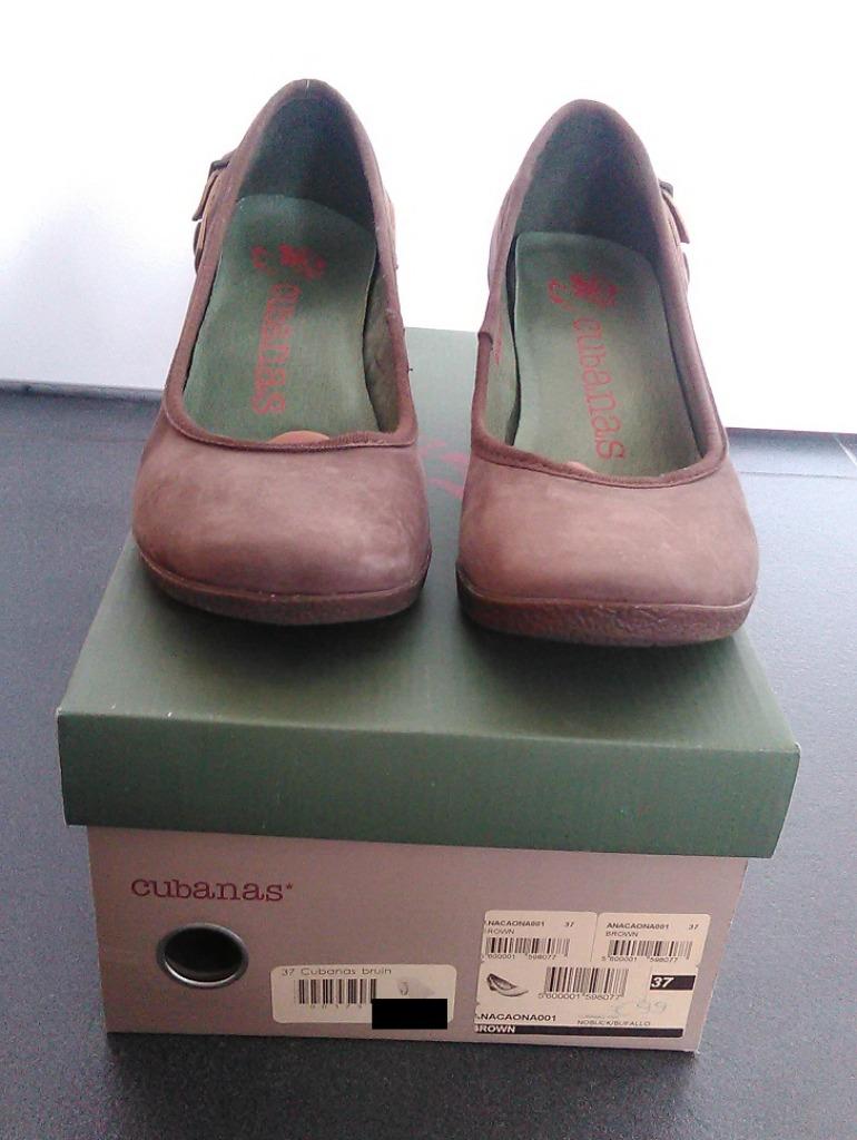 Mooie bruine pumps Cubanas, maat 37, Vêtements | Femmes, Chaussures, Comme neuf, Escarpins, Brun, Enlèvement ou Envoi