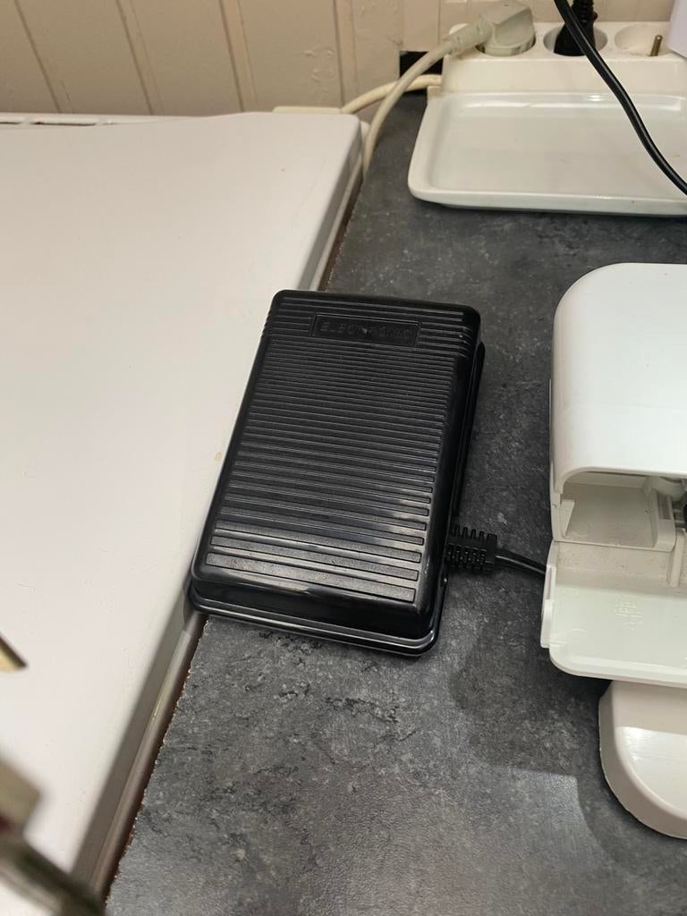 Naai machine, Hobby en Vrije tijd, Ophalen, Gebruikt, Overige typen