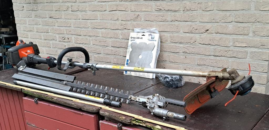 Te Kp Husqvarna 327 LD combi  op steel, Ophalen, Benzine, Gebruikt, 50 cm of meer