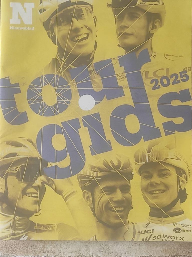 Tour de France 2025 van N  > Tourgids > inhoud > foto's. ‍️, Ophalen of Verzenden, Nieuw, Sport en Vrije tijd