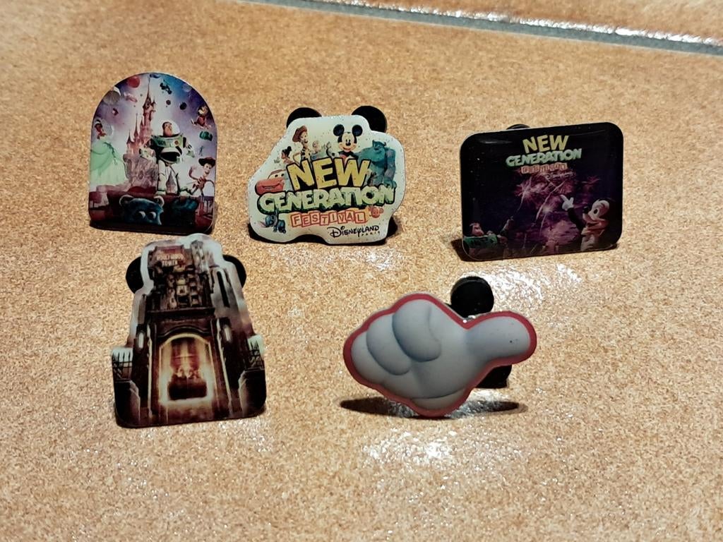 Set van 5 Disney Park-pinnen, Verzamelen, Ophalen of Verzenden, Zo goed als nieuw, Overige onderwerpen, Speldje of Pin