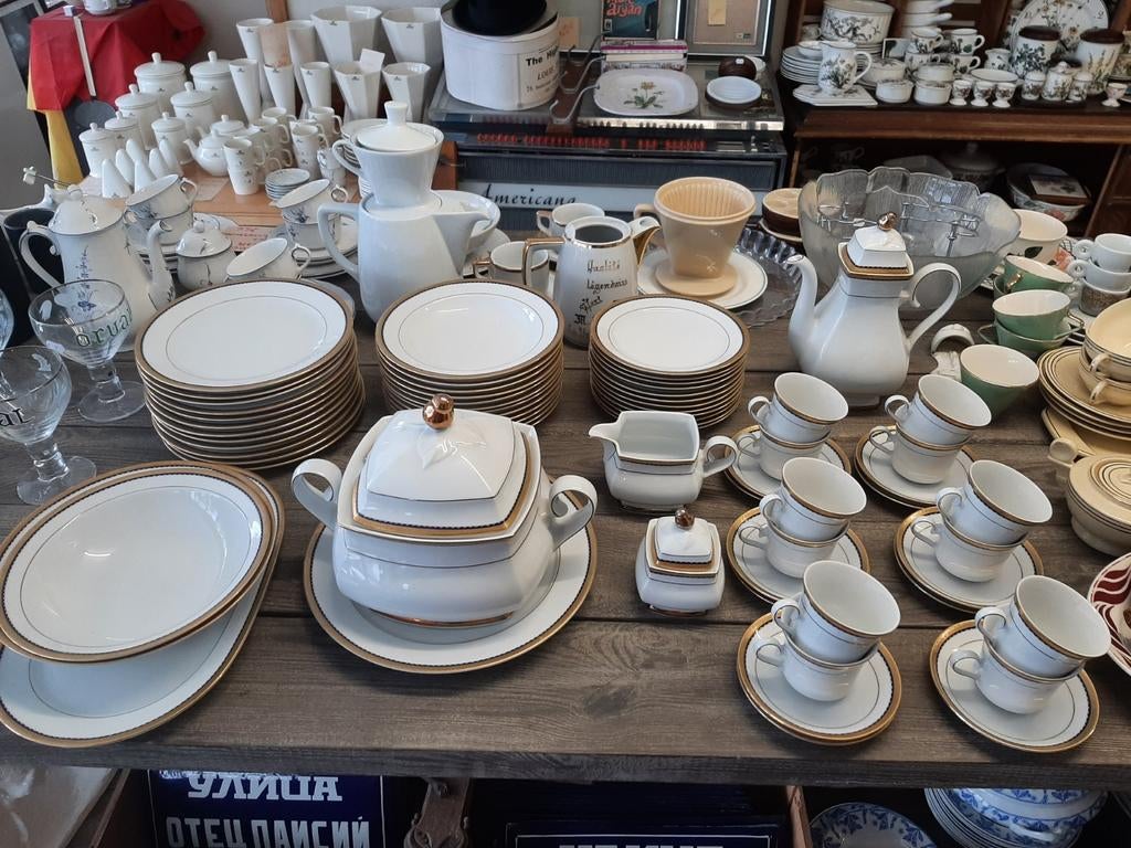 Service 12 personnes en porcelaine dorure Winterling Bavaria, Enlèvement