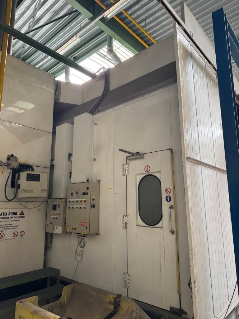 Installation de peinture humide dans une cabine de peinture, Autos : Pièces & Accessoires, Carrosserie & Tôlerie, Enlèvement