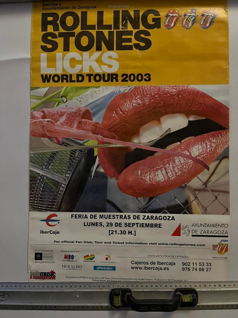 ROLLING STONES LICKS WORLD TOUR 2003 AFFICHE 2 stuks, Verzamelen, Ophalen, Gebruikt