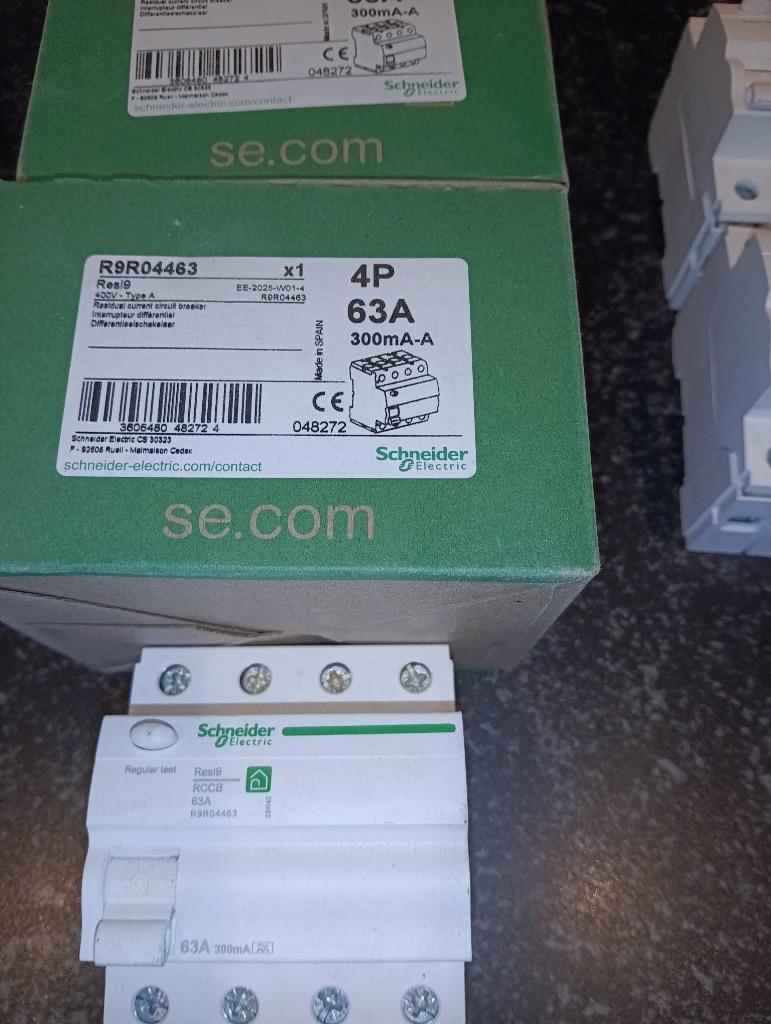 verliesstroomschakelaar/differentieel/zekering/automaat, Doe-het-zelf en Bouw, Ophalen, Nieuw, Overige typen