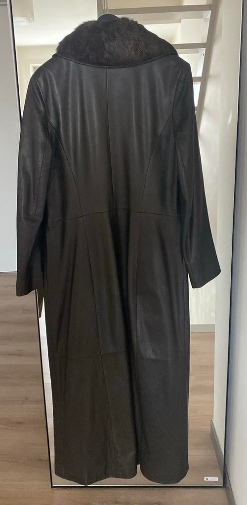 Donkerbruine lange lederen mantel, Italiaanse maat 46 (=42), Kleding | Dames, Ophalen, Zo goed als nieuw, Maat 38/40 (M), Bruin