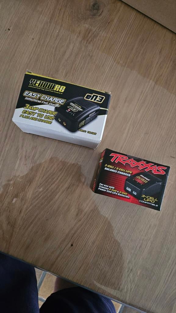 Acculaders lipo en nimh, Traxxas, Yellow RC, Ophalen of Verzenden, Zo goed als nieuw