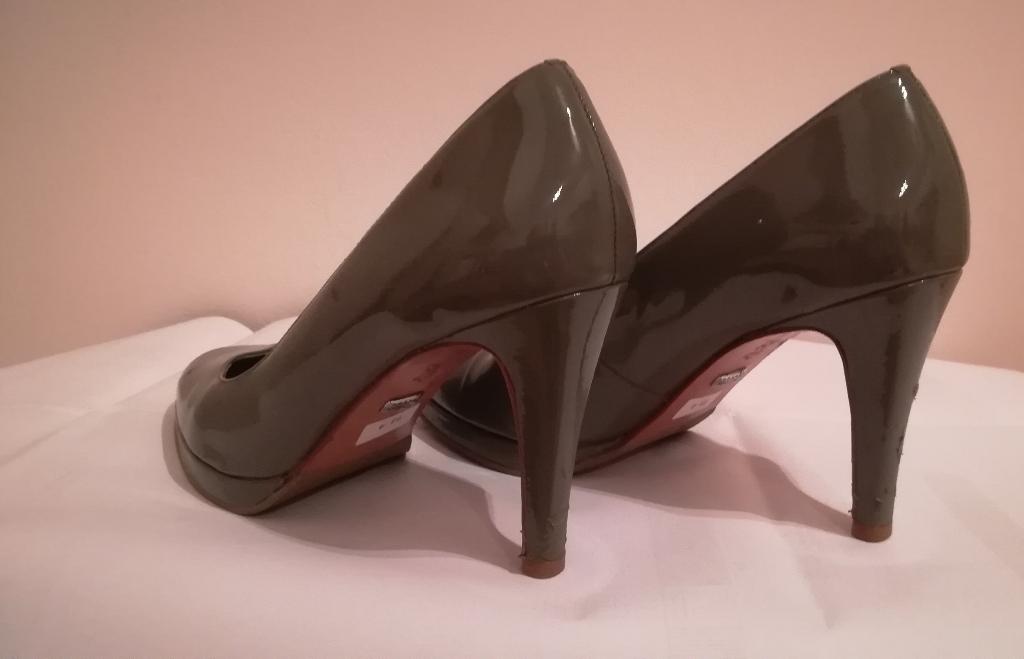73A* BUFFALO LONDON sexy zwarte leren pumps (41), Pumps, Verzenden, Grijs, Gedragen