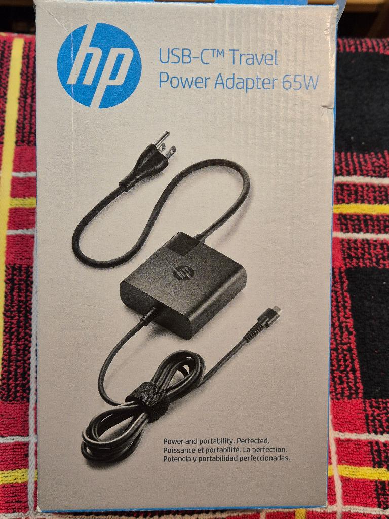 HP USB-C Travel Power Adapter 65W, Computers en Software, Laptop-opladers, Ophalen of Verzenden, Gebruikt