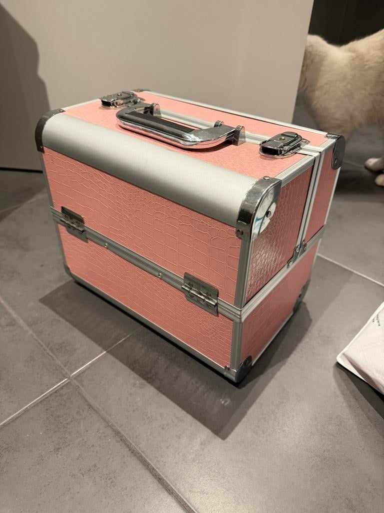kleine make up koffer, Handtassen en Accessoires, Beautycases, Ophalen, Zo goed als nieuw
