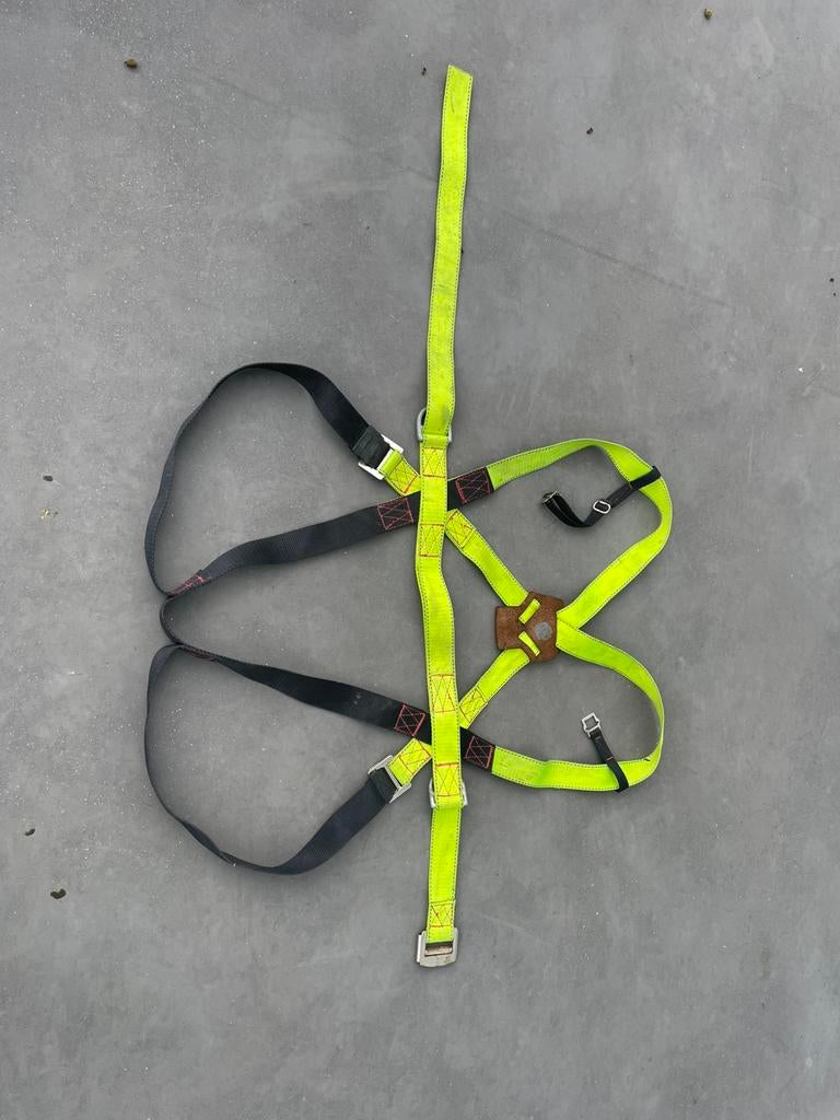 Veiligeidsharnas en vallijn met schokbreker, Doe-het-zelf en Bouw, Veiligheidskleding, Ophalen, Zo goed als nieuw