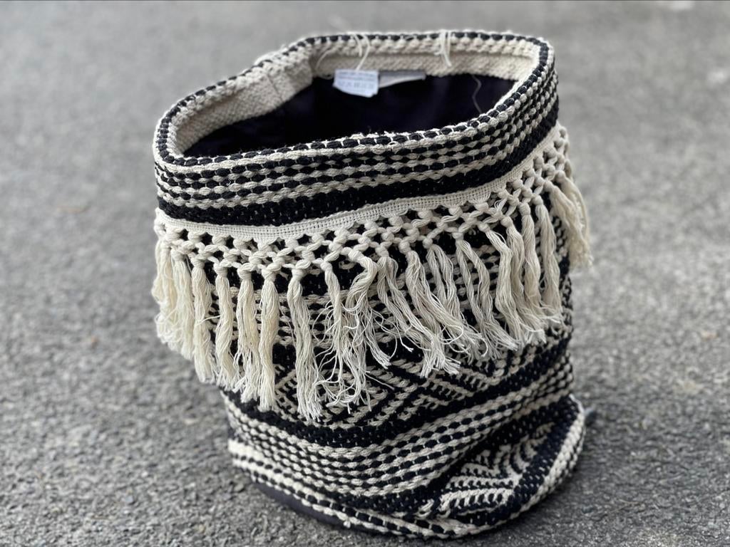 Mooie decoratieve mand voor allerlei spulletjes of dekentjes, Huis en Inrichting, Ophalen, Zo goed als nieuw, Overige vormen, Mand