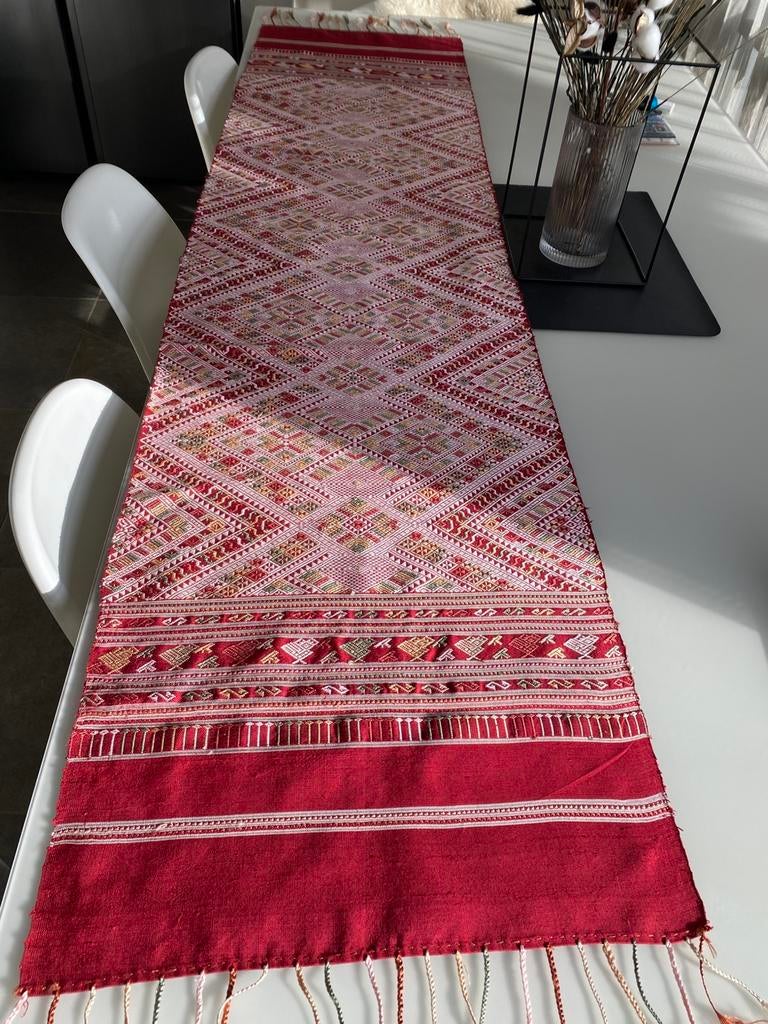 Tafelloper/wandkleed uit Laos, Antiek en Kunst, Ophalen of Verzenden