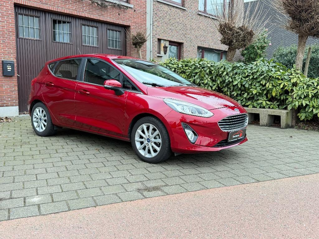 Ford Fiesta 1.0 Ecoboost 2019 45.000km  12m Garantie, Autos, Rouge, https://public.car-pass.be/vhr/31e89fcd-c5a5-46a9-a275-674dcf09492f