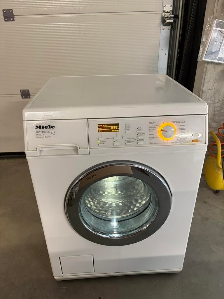 Miele wasmachine 8kg A+++ | Levering mogelijk, Ophalen, 8 tot 10 kg, Voorlader, 85 tot 90 cm