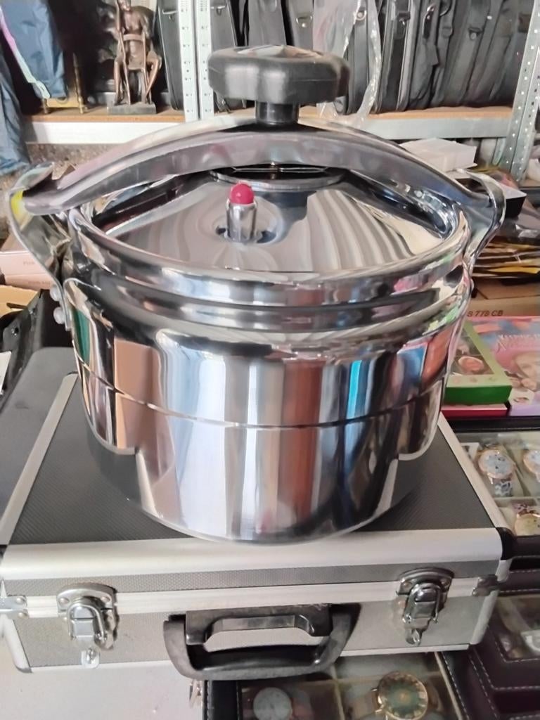 Autocuiseur 10 litres, Maison & Meubles, Enlèvement ou Envoi