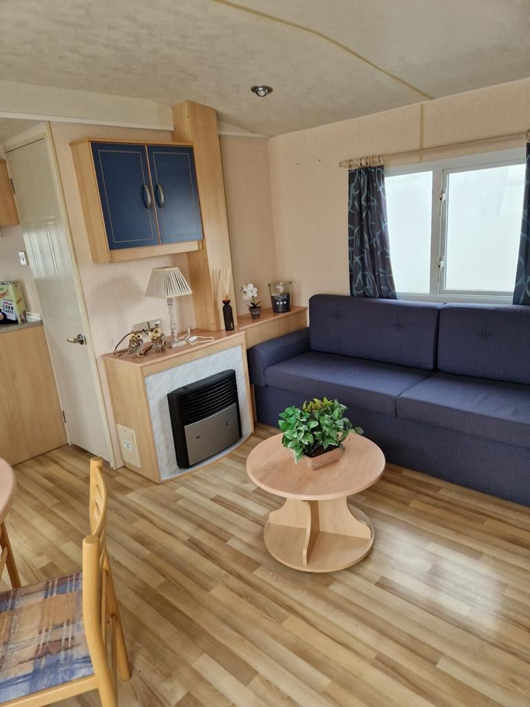 Très bien entretenu, 6 couchages avec matelas neufs, Particulier, Jusqu'à 6