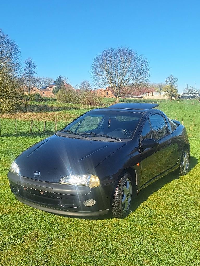 Opel Tigra 1.4 16V OLDTIMER!!, Autos, Euro 2, Achat, 700 kg, Boîte manuelle