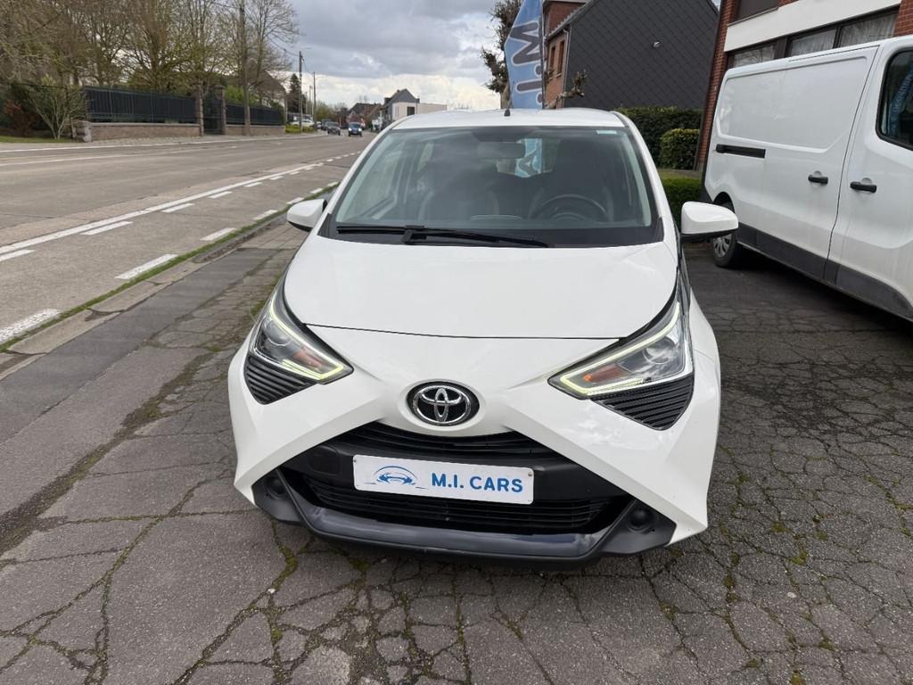 Toyota Aygo x CAMERA (année de construction 2021), Autos, Toyota, Achat, 998 cm³, Euro 6, Entreprise