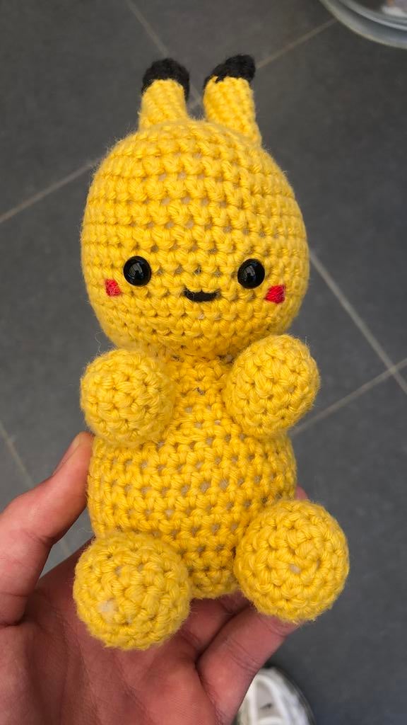 Pikachu zelf gemaakte knuffel, Kinderen en Baby's, Speelgoed | Knuffels en Pluche, Ophalen