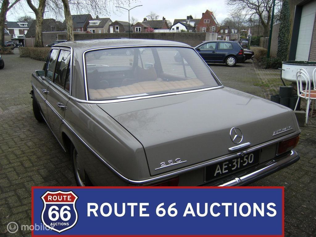 Mercedes-Benz 230 | 1972 | Route 66 Auctions, Autos, Achat, Entreprise, Boîte manuelle, Autre carrosserie
