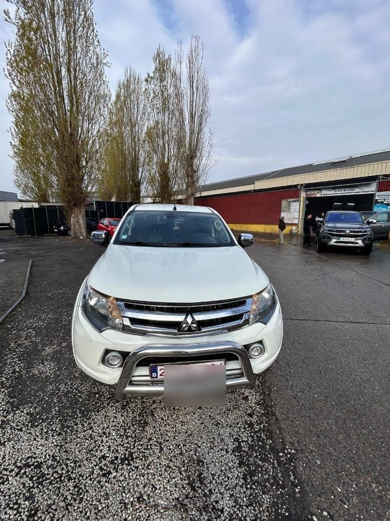Mitsubishi L200 – Excellent état – Prête à rouler !, Auto's, Mitsubishi, 4 deurs, Start-stop-systeem, Wit, Leder
