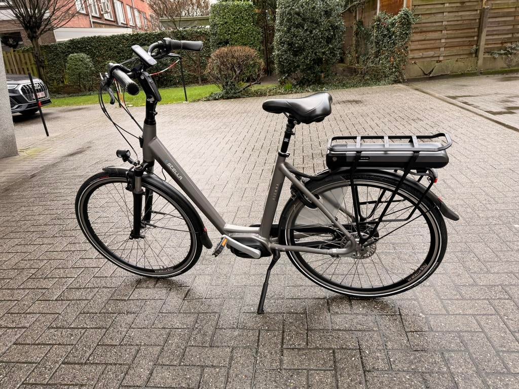 Elektronische  damesfiets Stella, Fietsen en Brommers, Ophalen, Zo goed als nieuw