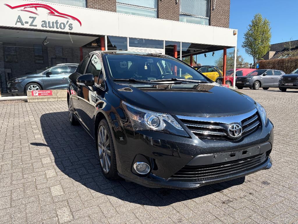 Toyota Avensis 1.8 Premium Multidrive S  1e Eigenaar, Auto's, Toyota, Voorwielaandrijving, 113 kW, Avensis, 4 cilinders