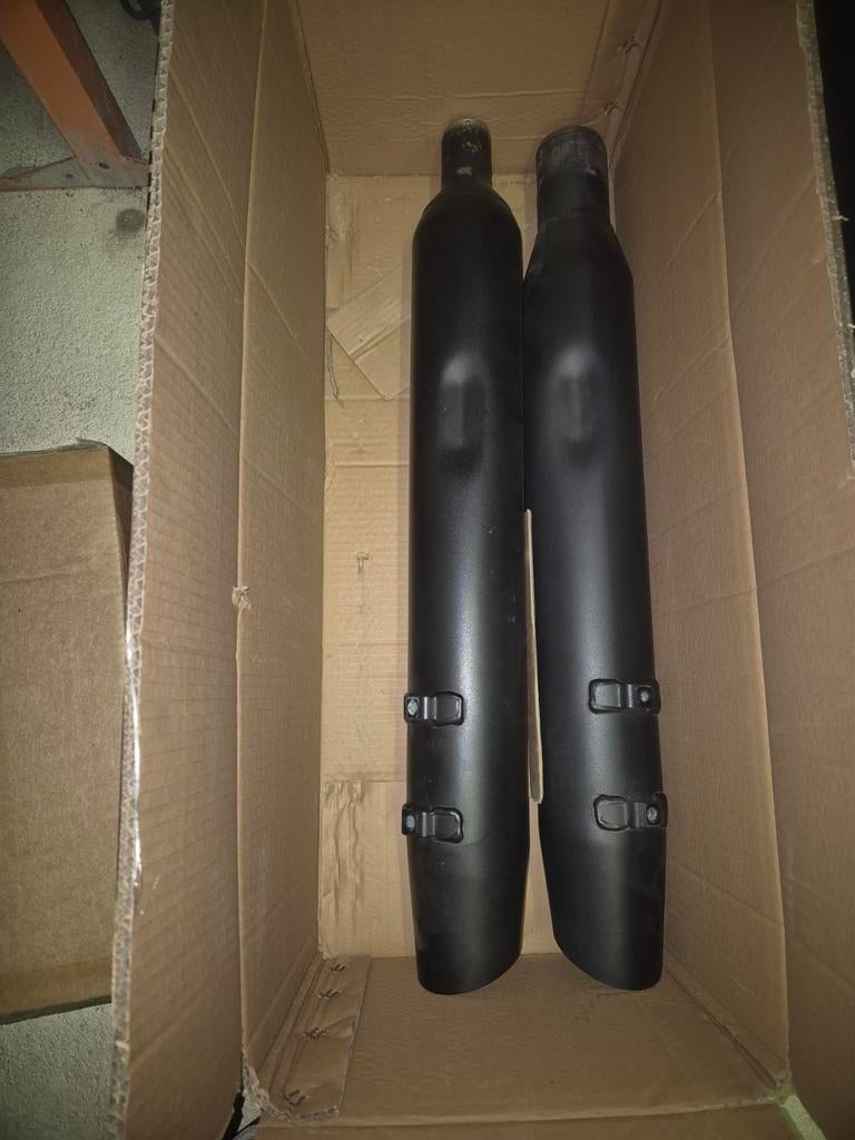 Silencieux d'origine (decatalisé et vidé), Motos, Enlèvement