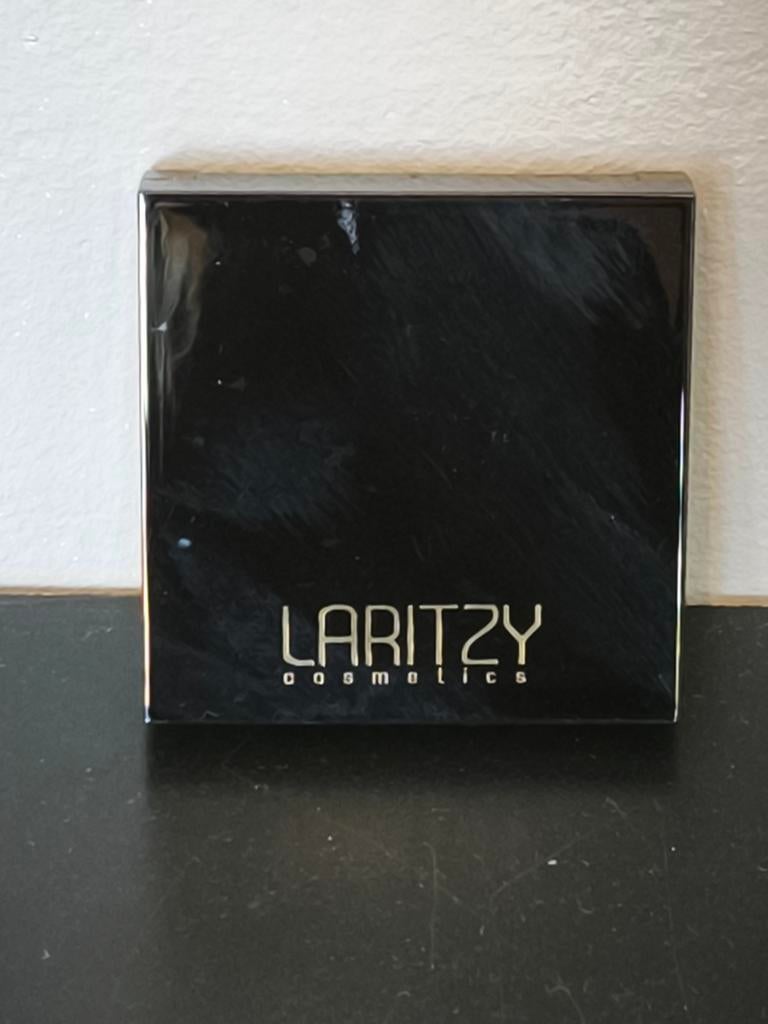 Fard à joues pressé, Neuf, Maquillage, Enlèvement ou Envoi, Beige