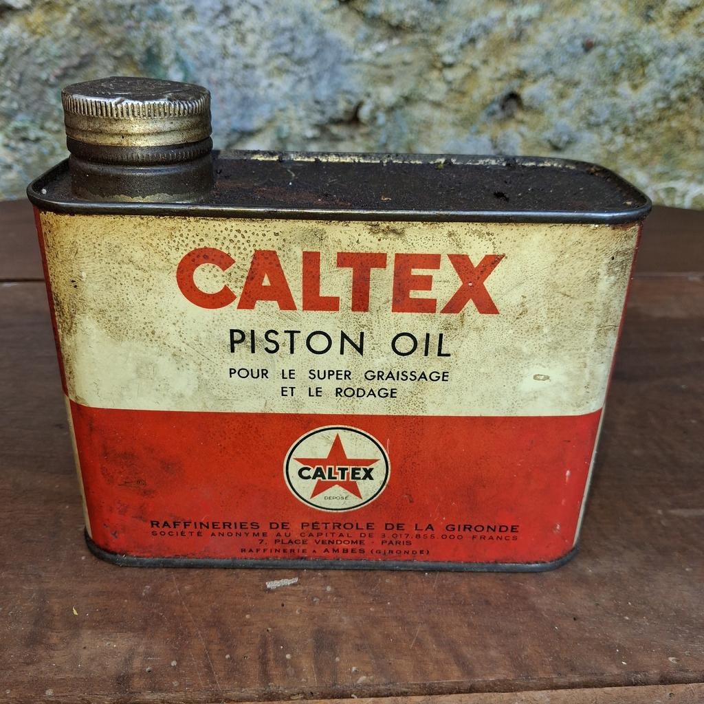 Zeldzaam olieblik CALTEX piston oil, Ophalen of Verzenden