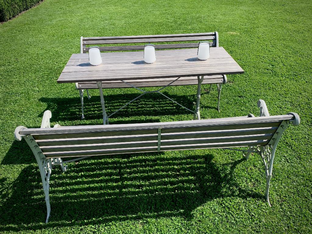 Gietijzeren tuinbankjes met bistro tafel - in Padoek, Ophalen, Gebruikt, Overige materialen