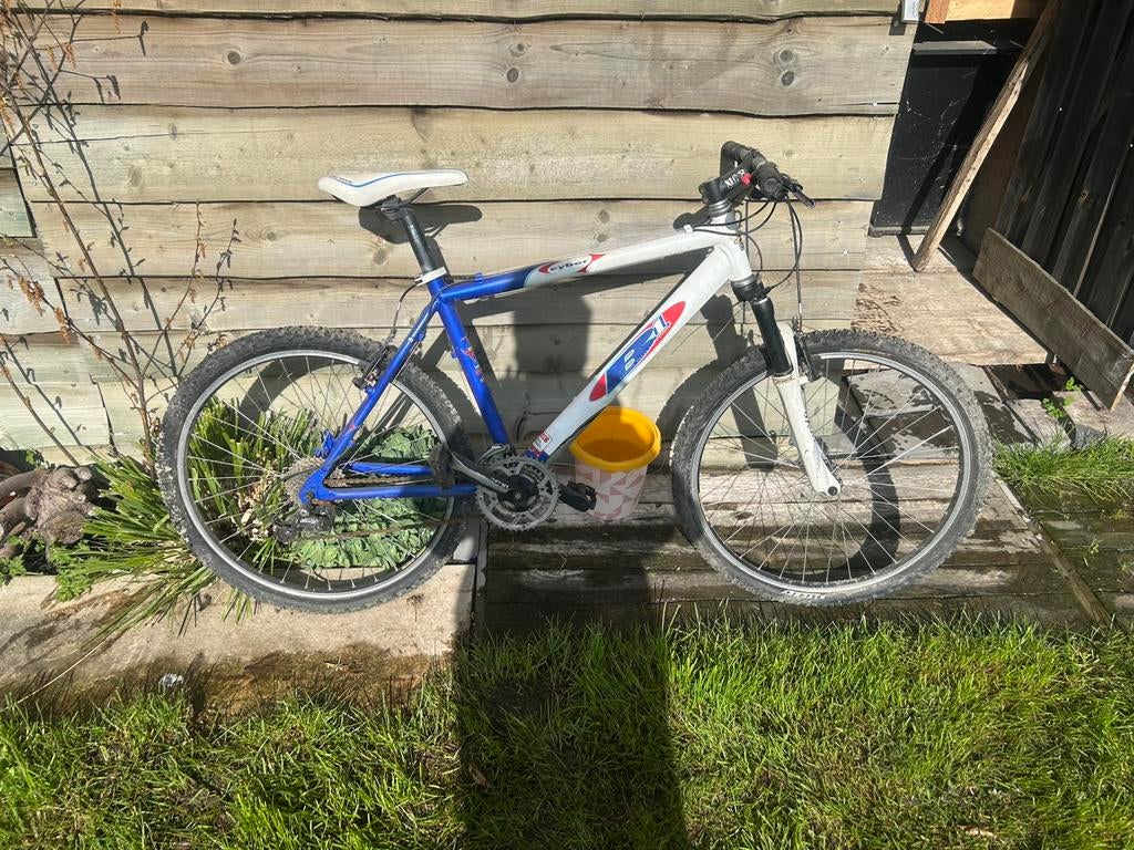 Mountainbike, Fietsen en Brommers, Fietsen | Jongens, Ophalen, Zo goed als nieuw, Versnellingen