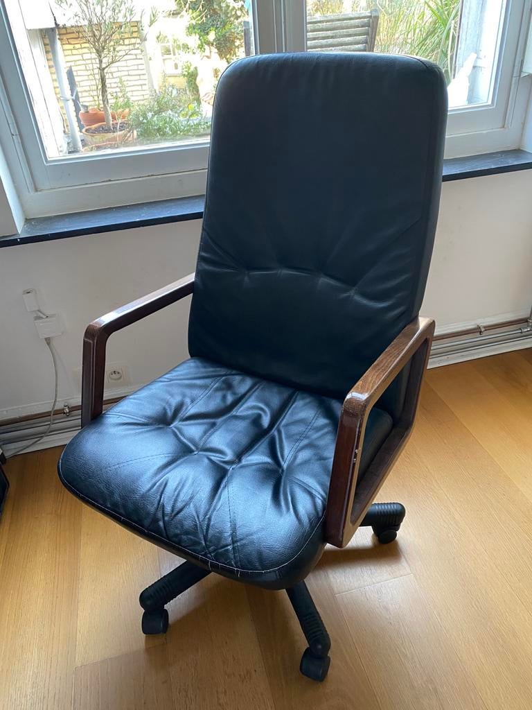 Chaise de bureau en similicuir noir vintage, Enlèvement, Utilisé, Noir, Chaise de bureau