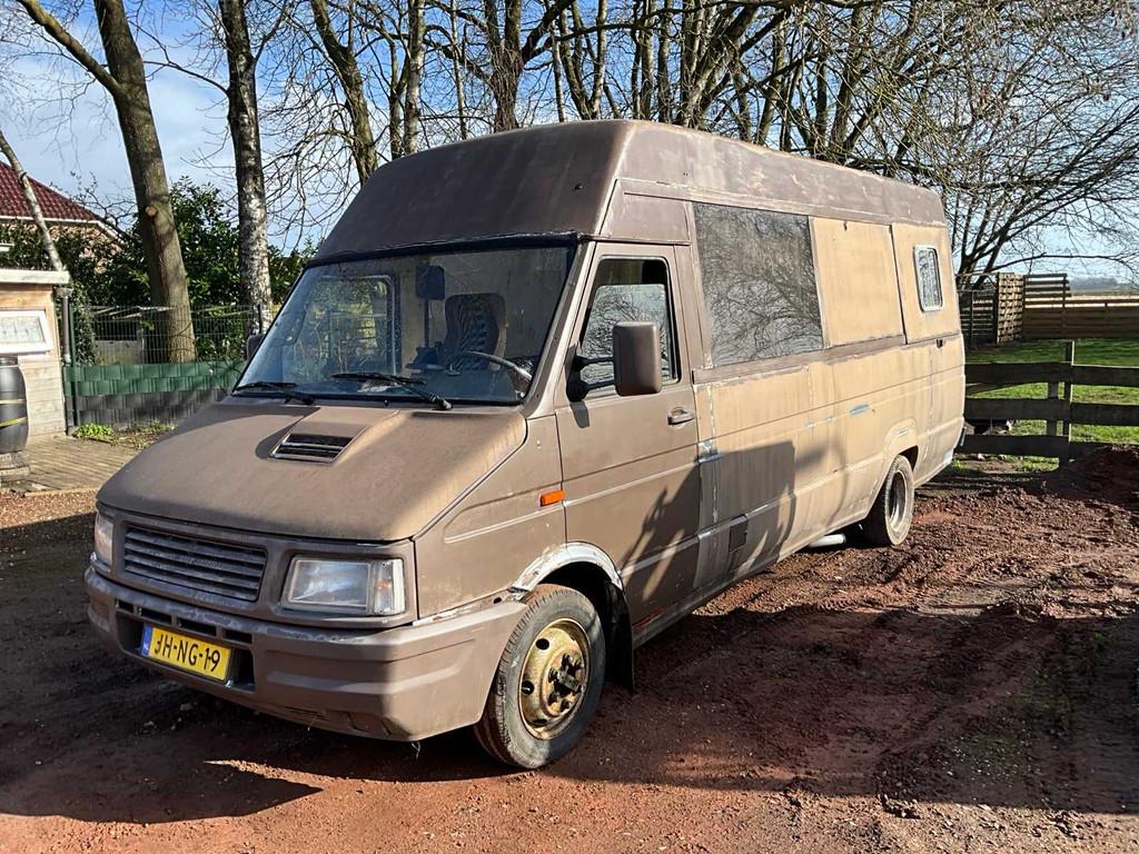 Véhicule commercial Iveco 35-10.1 V 1994, Caravanes & Camping, Autres marques, Entreprise, Boîte manuelle, Diesel