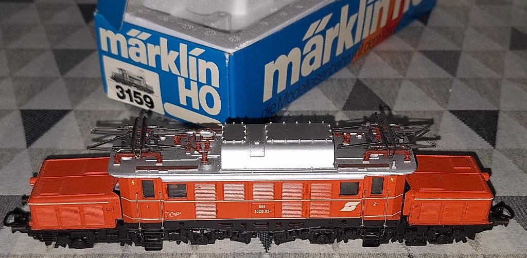 Märklin HO 3159 elektrische locomotief 'Krokodil' van de ÖBB, Locomotief, Ophalen of Verzenden, Zo goed als nieuw, Analoog